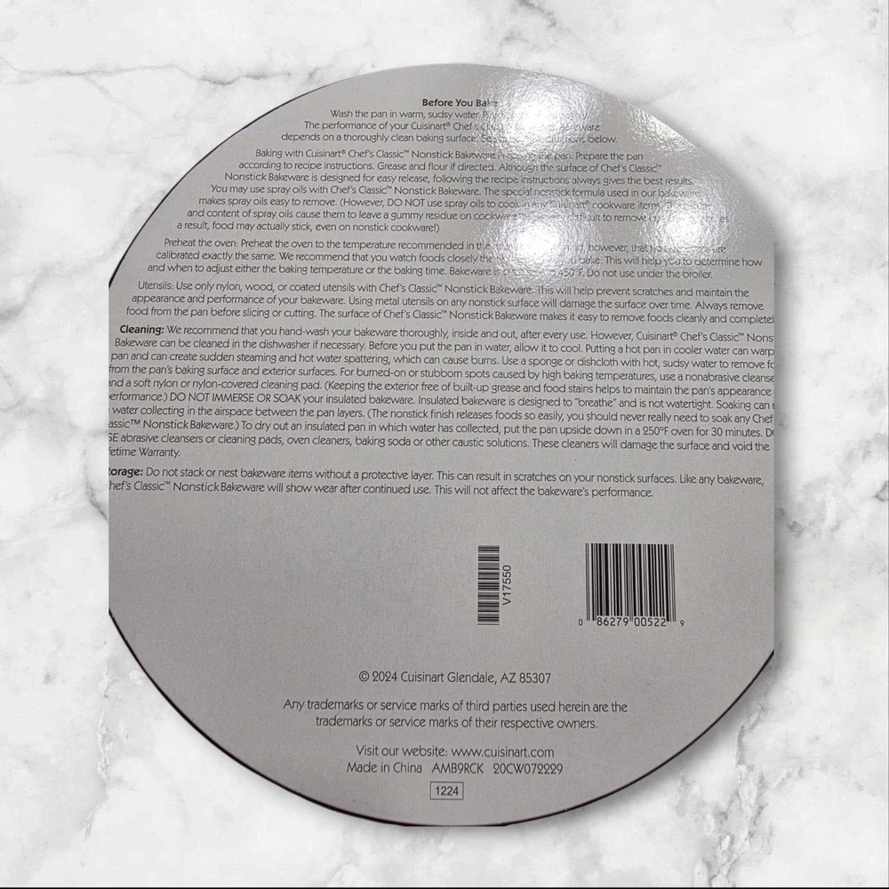 Cuisinart 9-Inch Chef's Classic Nonstick Bakeware Round Cake Pan‎